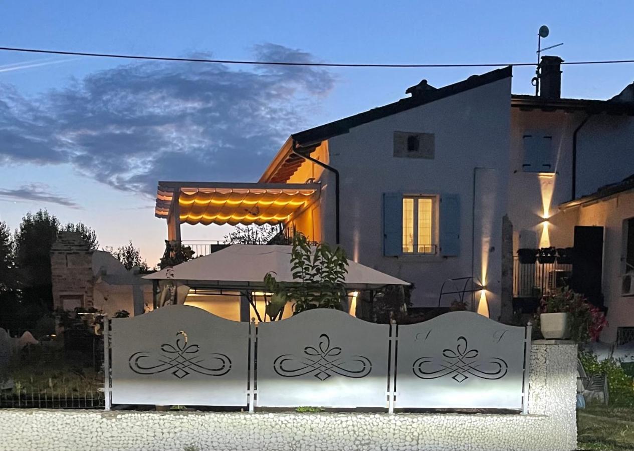 Dimora Di Charme Rooms & Apartments Peschiera del Garda Exterior foto