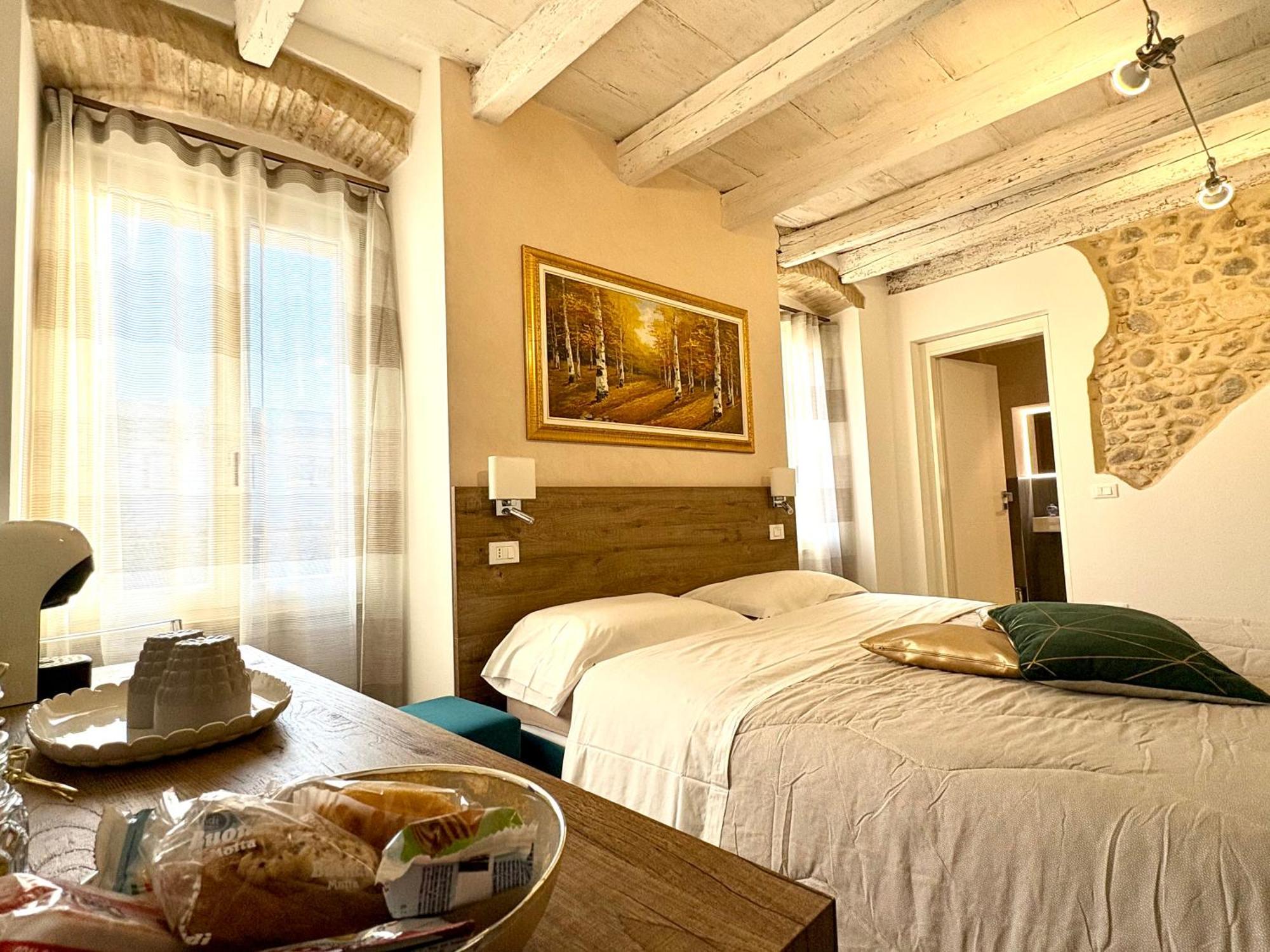 Dimora Di Charme Rooms & Apartments Peschiera del Garda Exterior foto